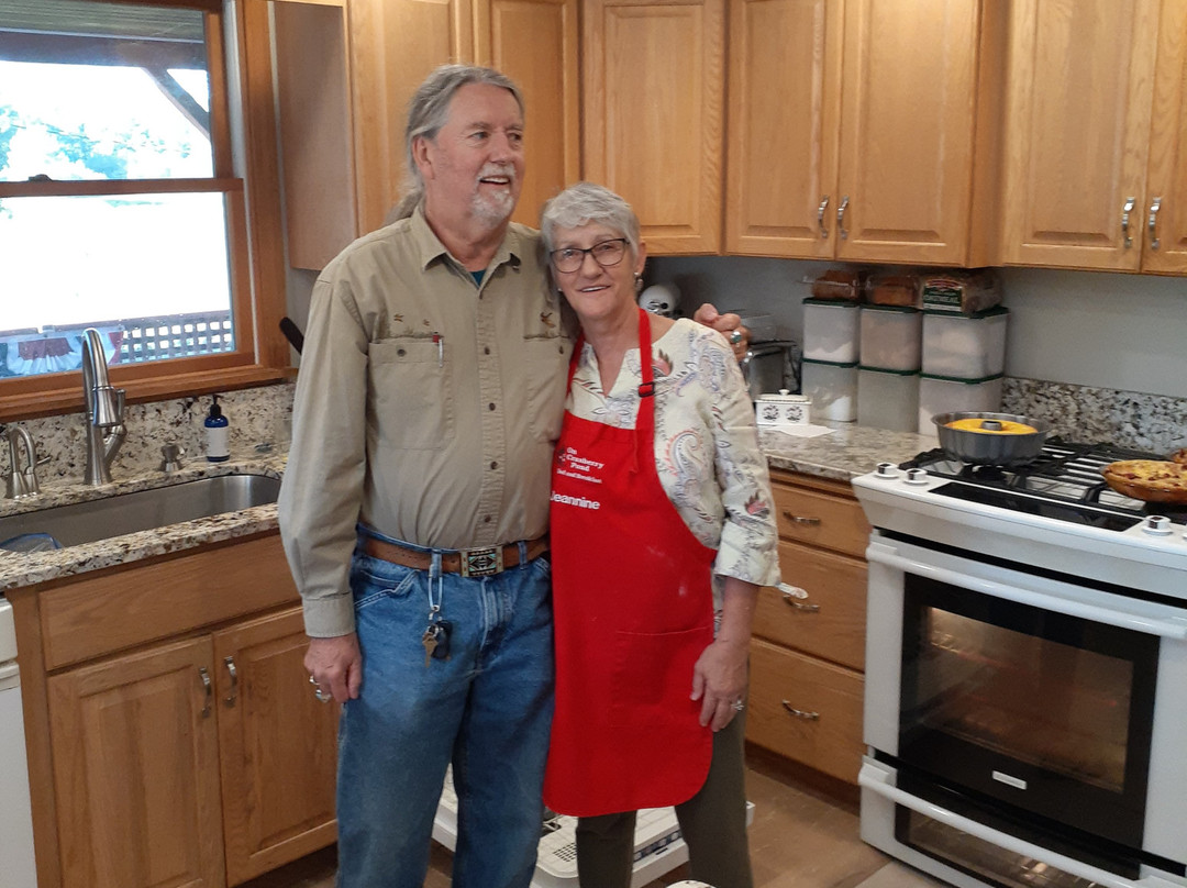 On Cranberry Pond Bed and Breakfast主图