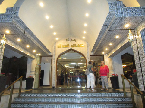 托莱多安曼酒店主图