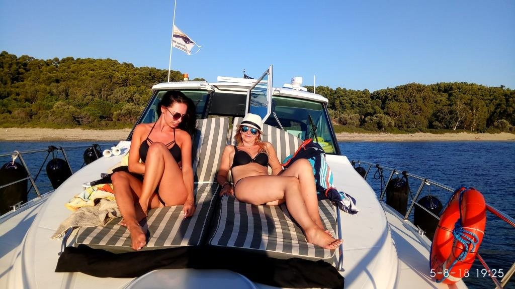 Themis M.C.P.Y-Skiathos Town必去景点