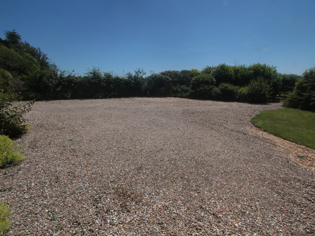 Higher Searles Down主图