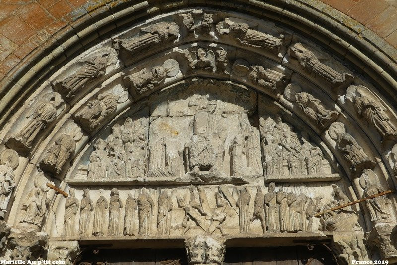 Collégiale Saint-Sylvain-Levroux必去景点