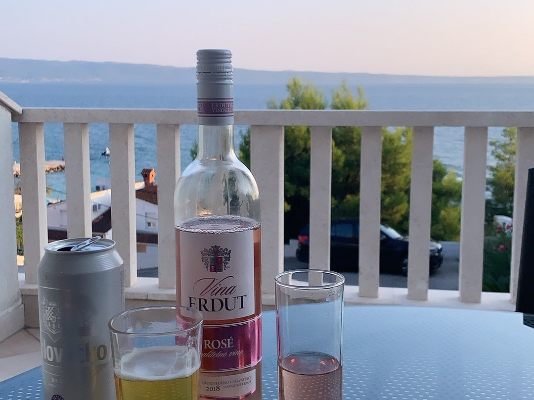 Zrnovnica酒店住宿-Apartments Stipe