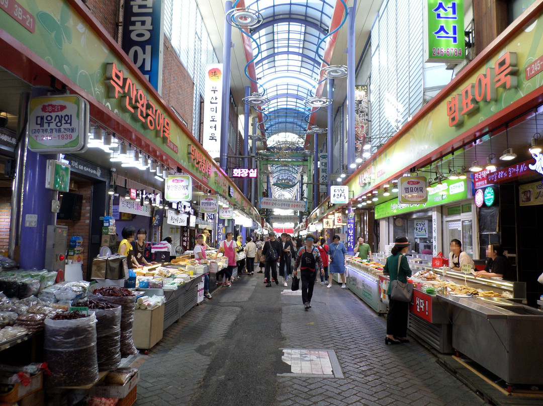 Bupyeong Kkangtong Market-釜山必去景点