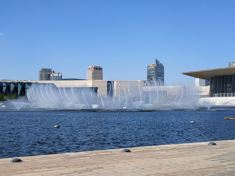天津大剧院景点图片