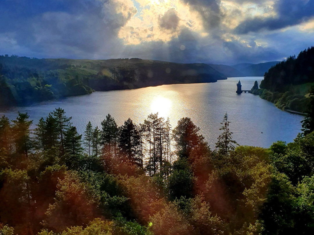 维恩韦湖温泉酒店主图