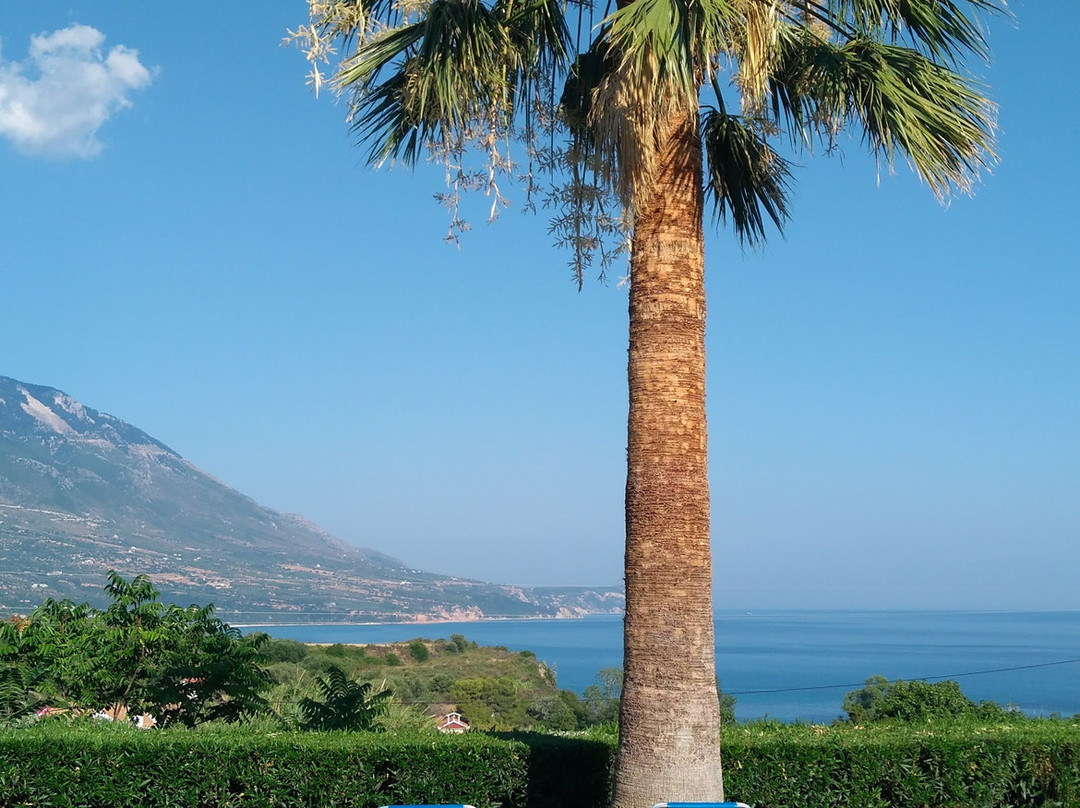 Karavados Beach Hotel主图