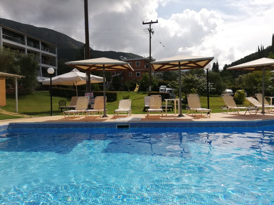 Donatos Apartments & Studios主图