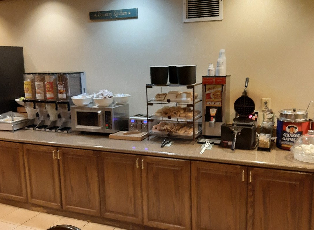 Garner Hotel Gillette South主图