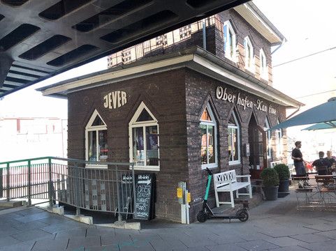 Big Black Car Tours-汉堡必去景点