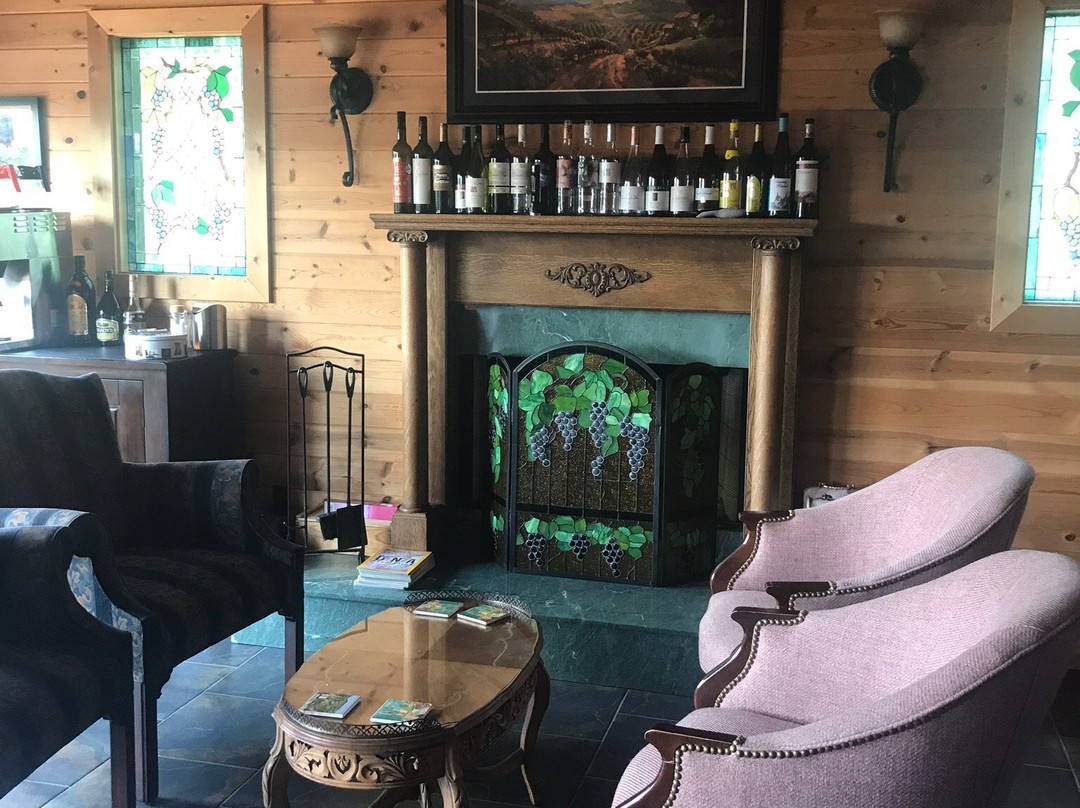 Hidden Hills Bed and Breakfast主图