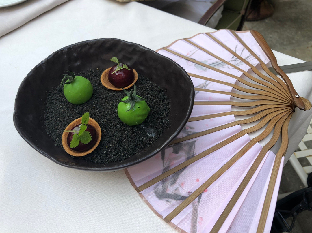 Hotel Restaurant la Mirande主图