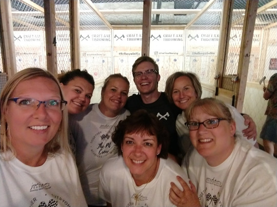 Craft Axe Throwing- Springfield-斯普林菲尔德必去景点