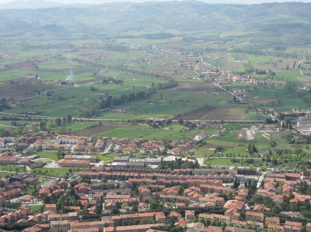 Cathedral (Duomo di Gubbio)景点图片