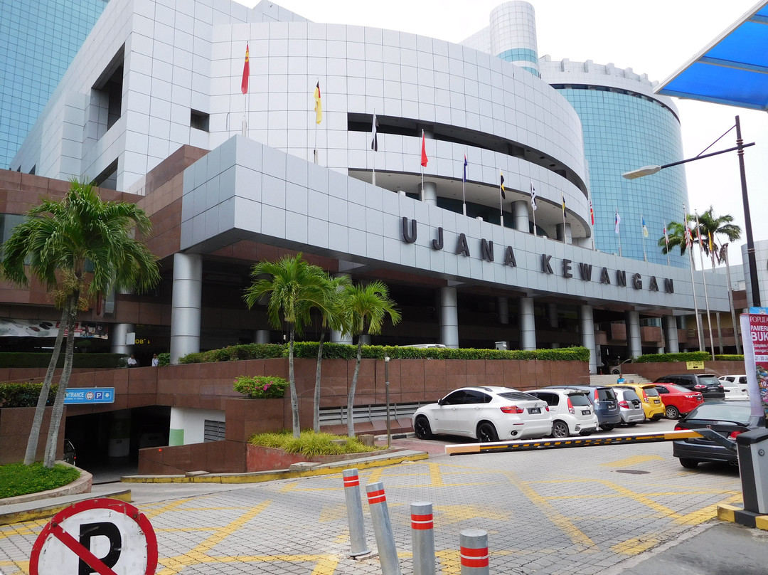 金融公园广场-纳闽必去景点