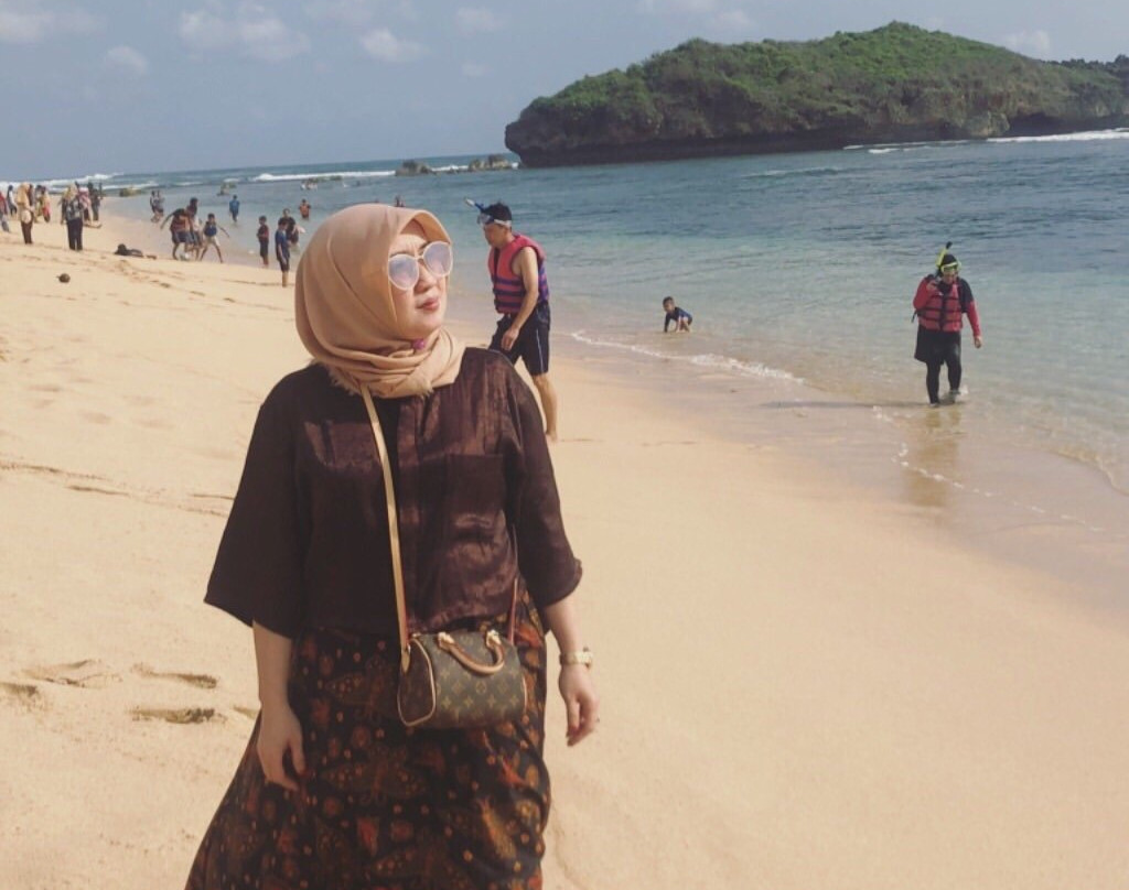 Sadranan Beach景点图片