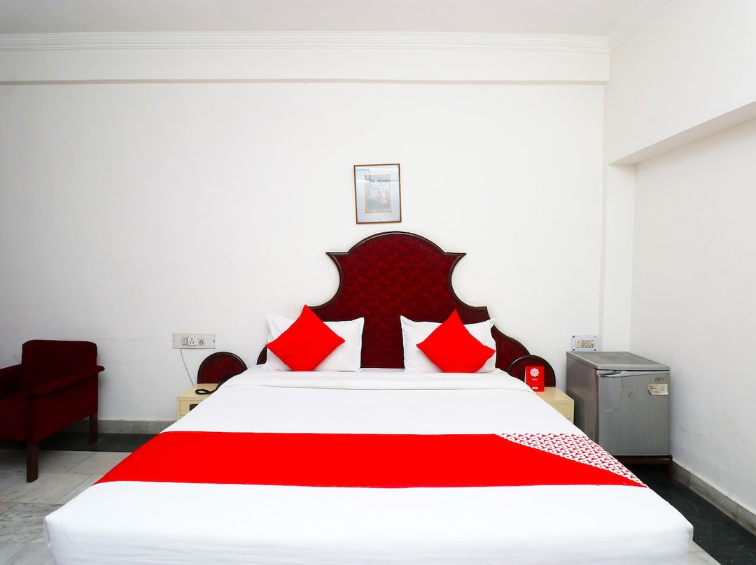 Capital O 29566 Hotel Mid Town主图