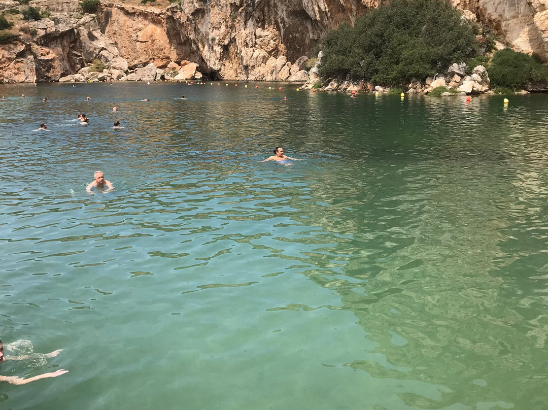 Lake Vouliagmeni景点图片