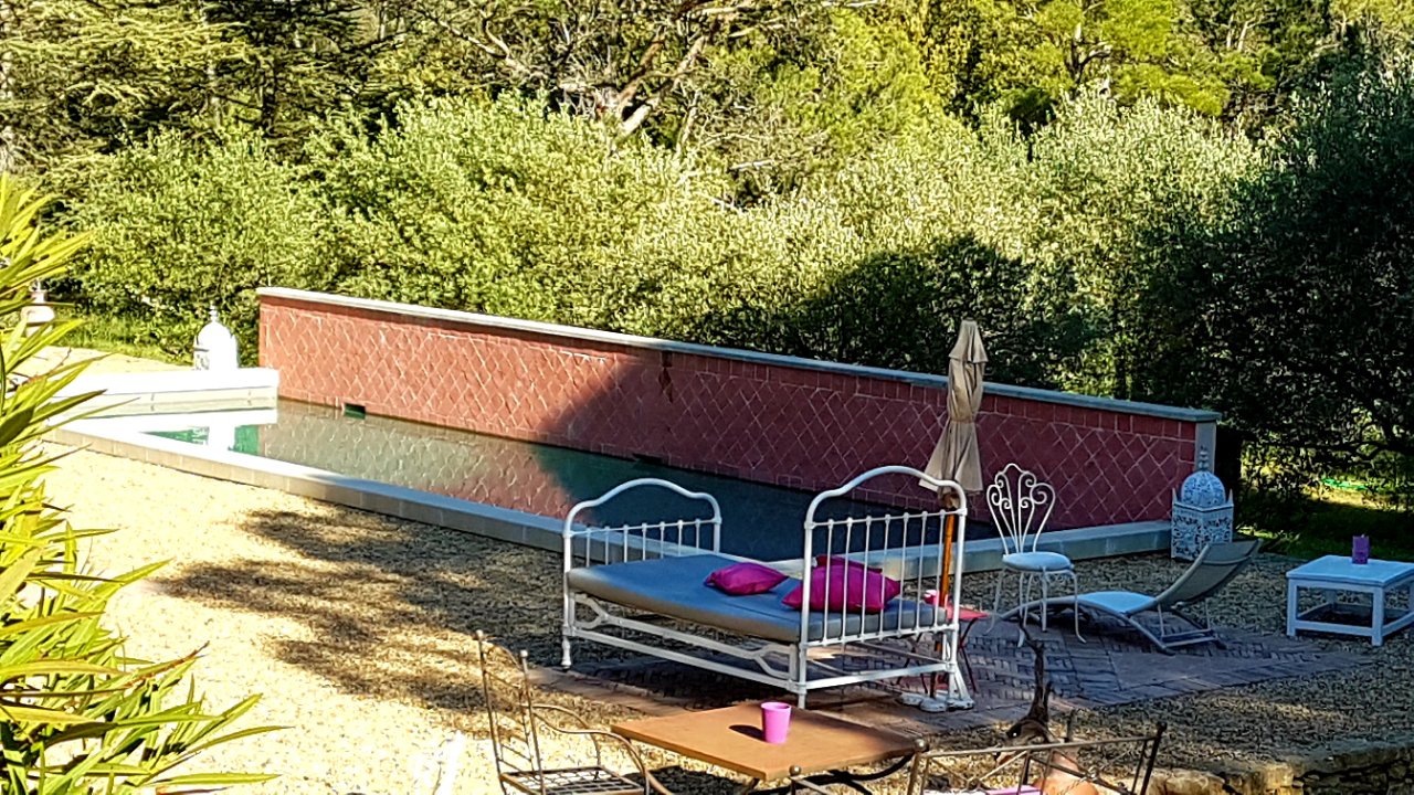 La Bastide de la Provence Verte-泳池