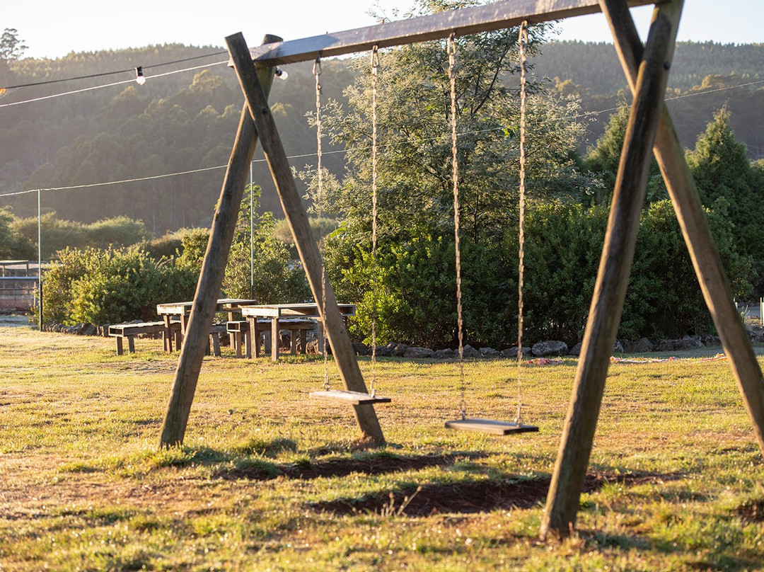 Guide Falls Farm-West Ridgley必去景点