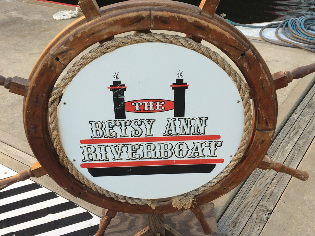 Betsy Ann Riverboat-Bay Saint Louis必去景点