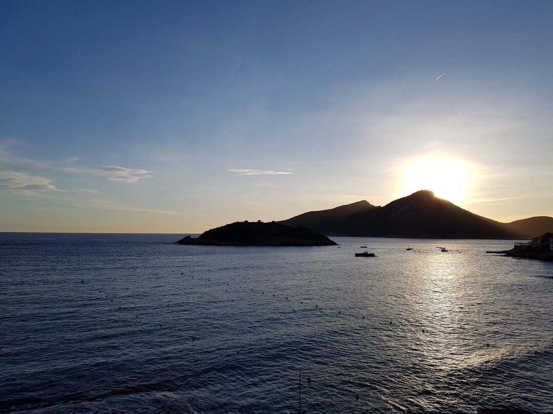 Universal Hotel Aquamarin主图