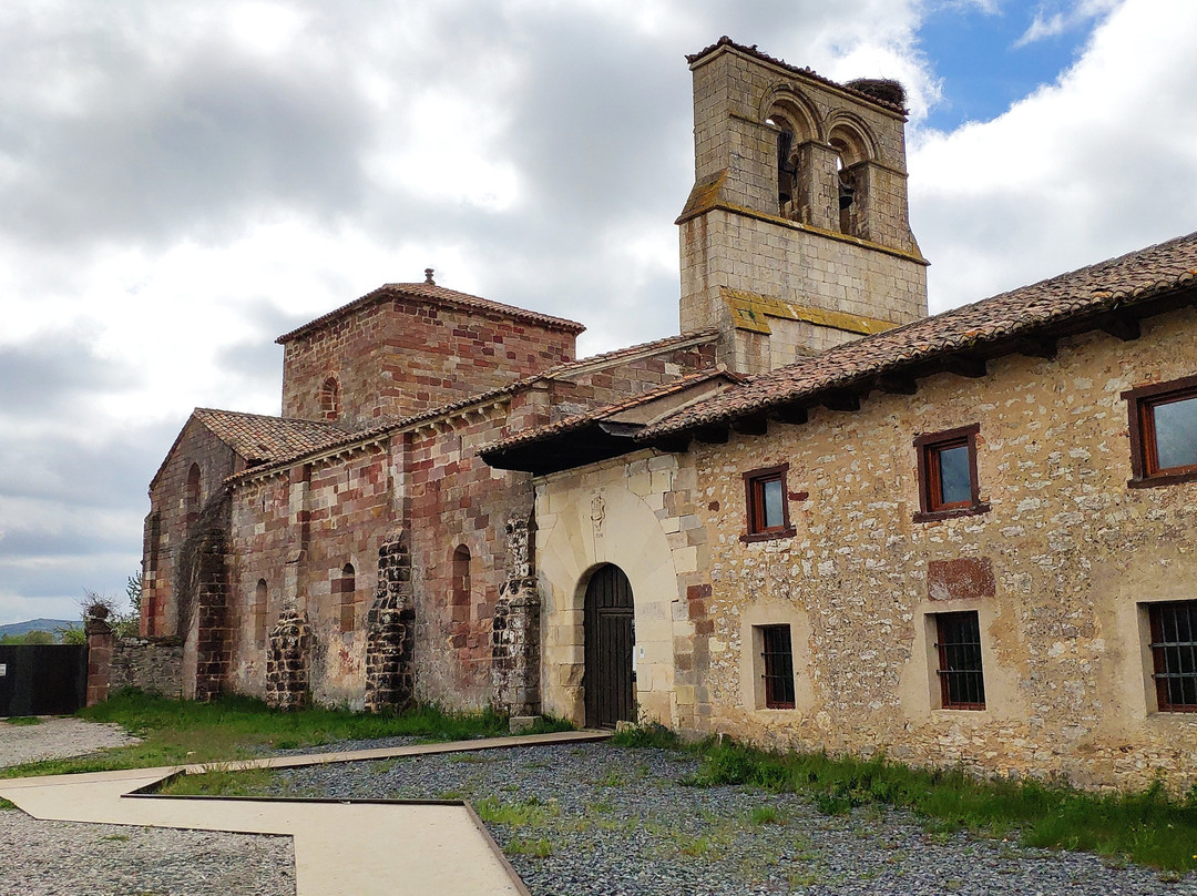 Monasterio de Santa Maria de Mave景点图片