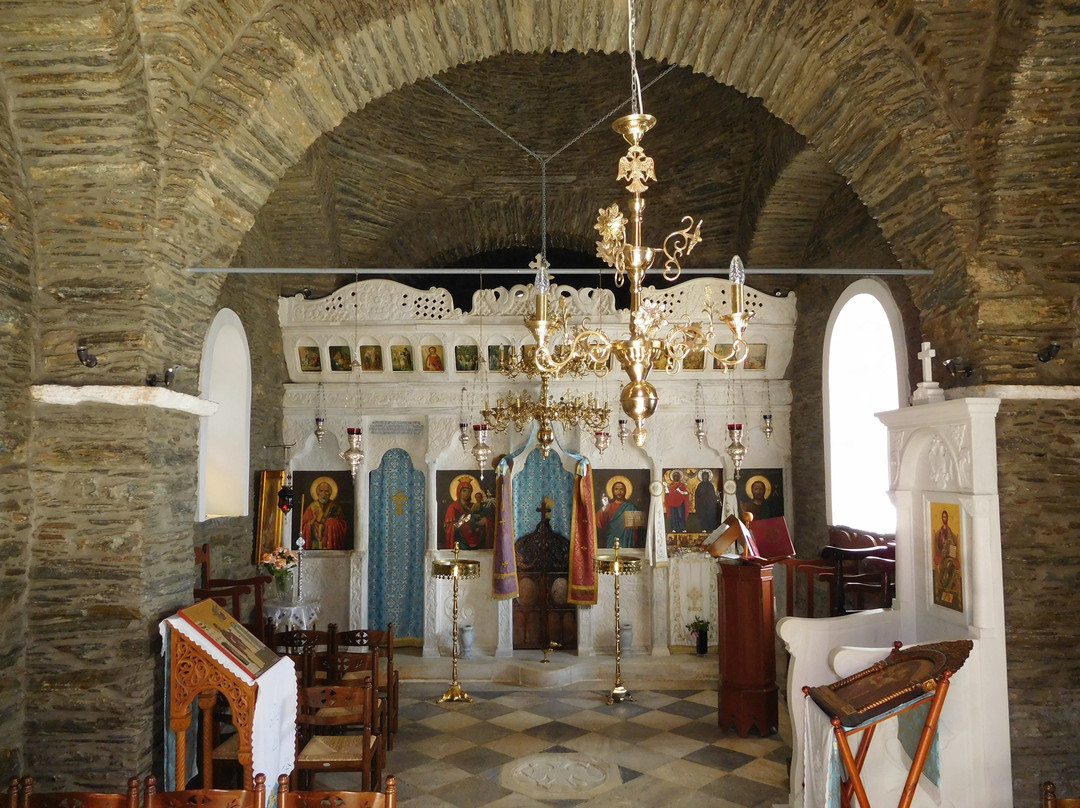 Monastery of  Agias Irinis-Apikia必去景点