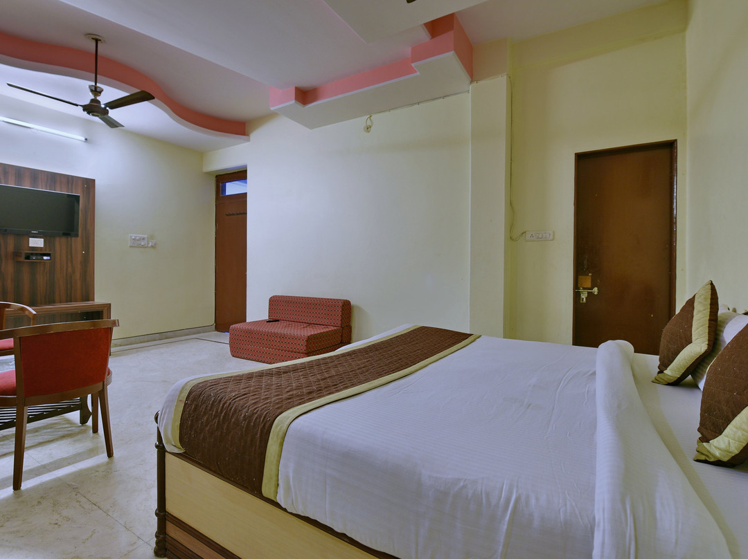 Hotel Mansarovar Palace主图