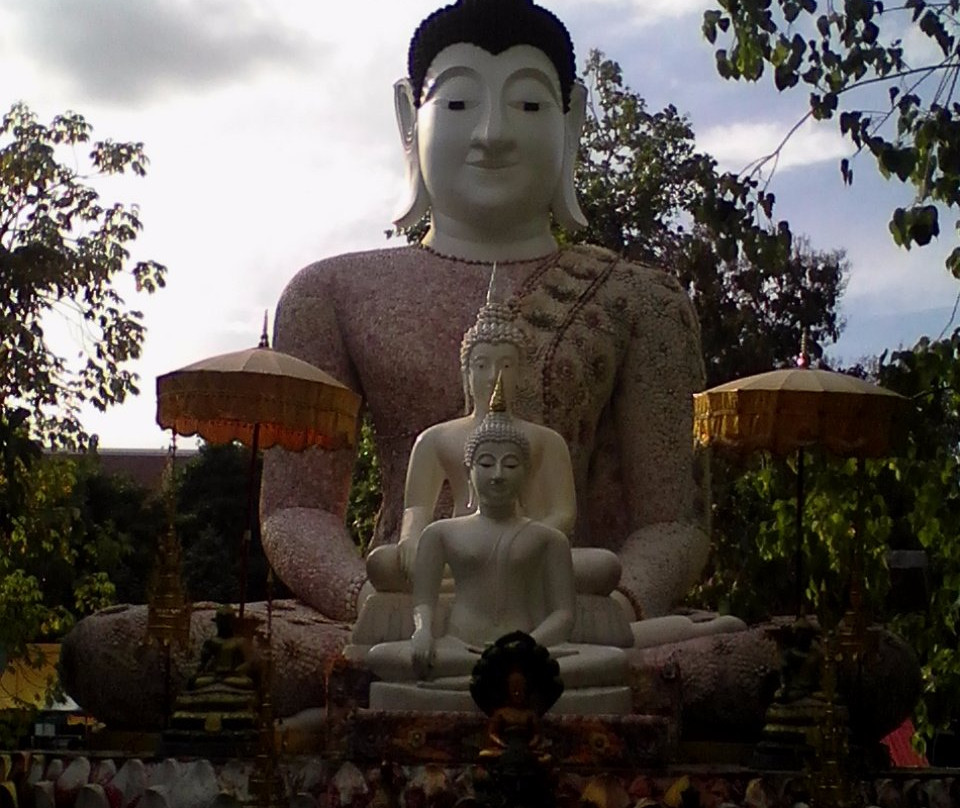 Wat Rattananetaram景点图片