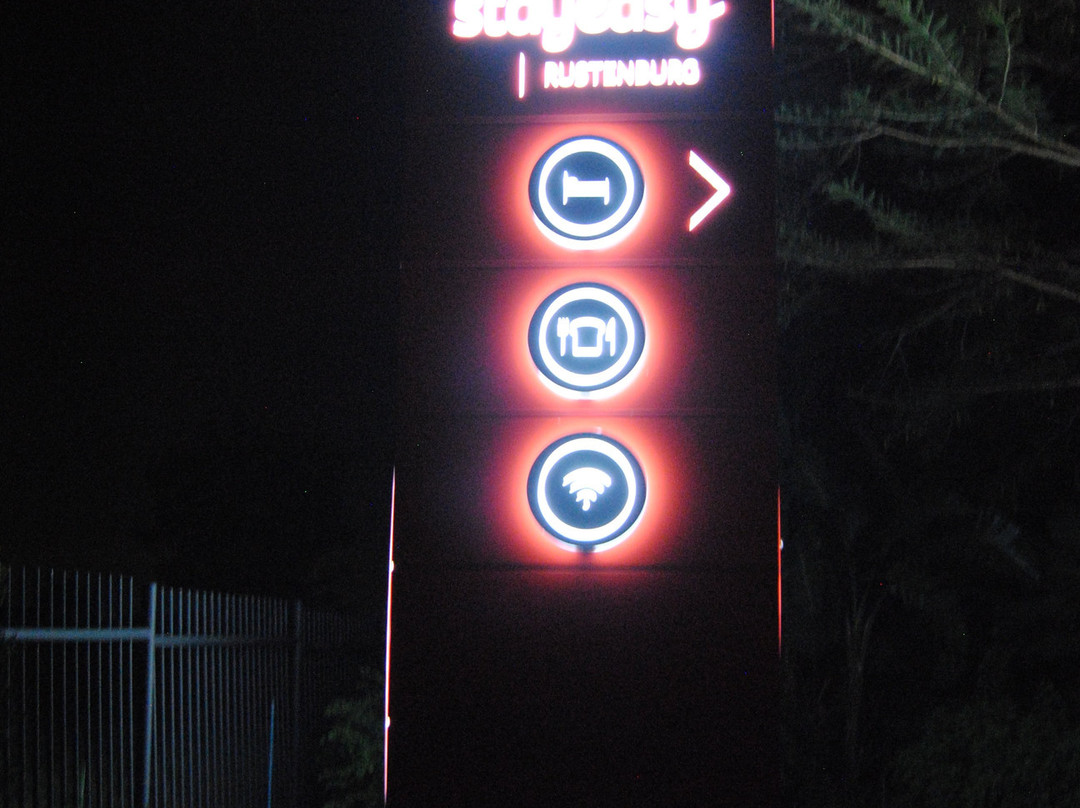 StayEasy Rustenburg主图