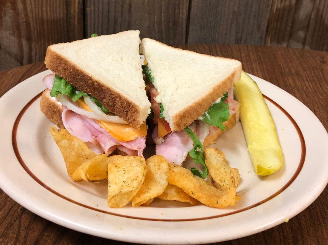 Falcon餐馆和美食-The Vintage Cowgirl at Wrinks Market