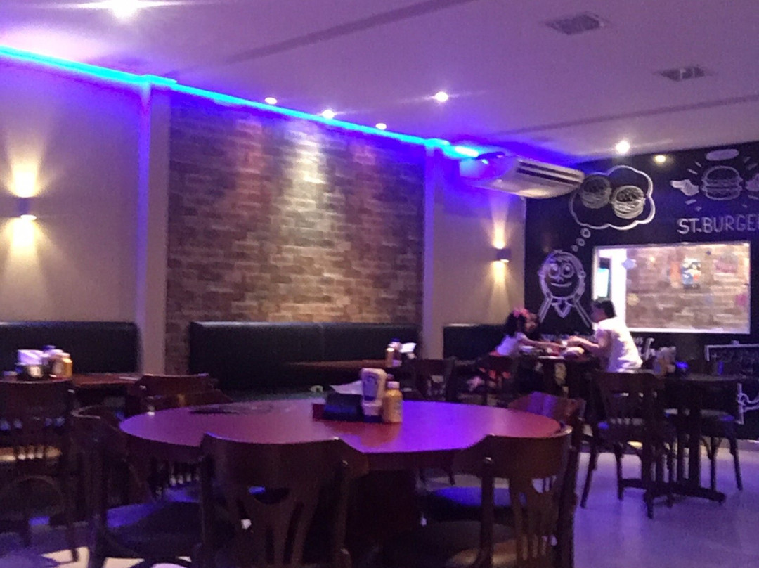 El Toro Hamburgueria