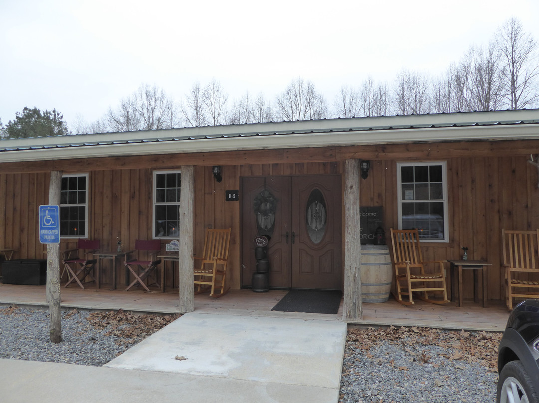 Sassafras Shade Vineyard-Ruther Glen必去景点