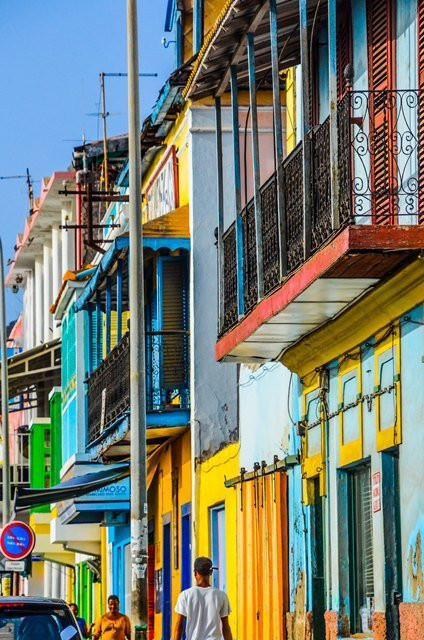 Zoom Zoom Mindelo-明德卢必去景点