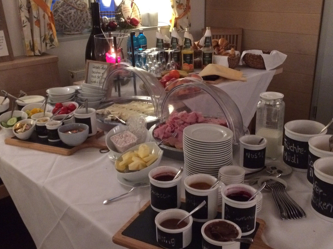 Rotes Ross Marktbergel主图