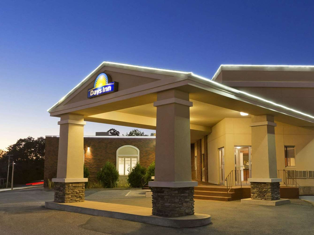 Days Inn by Wyndham Bridgewater Conference Center主图