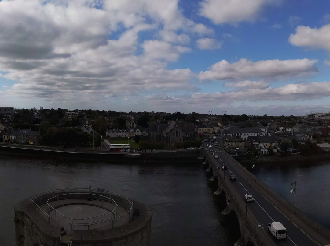 Thomond Bridge-利默里克必去景点