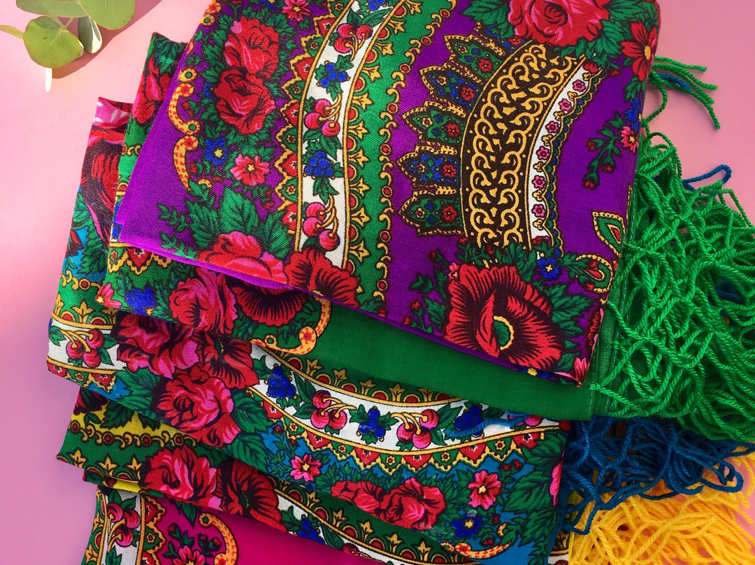 Romanian Folk Art Fashion景点图片