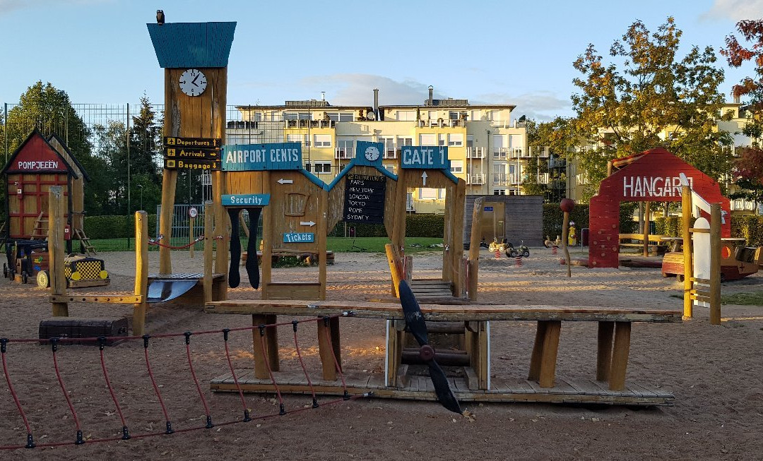 Airport Park & Playground-卢森堡城必去景点