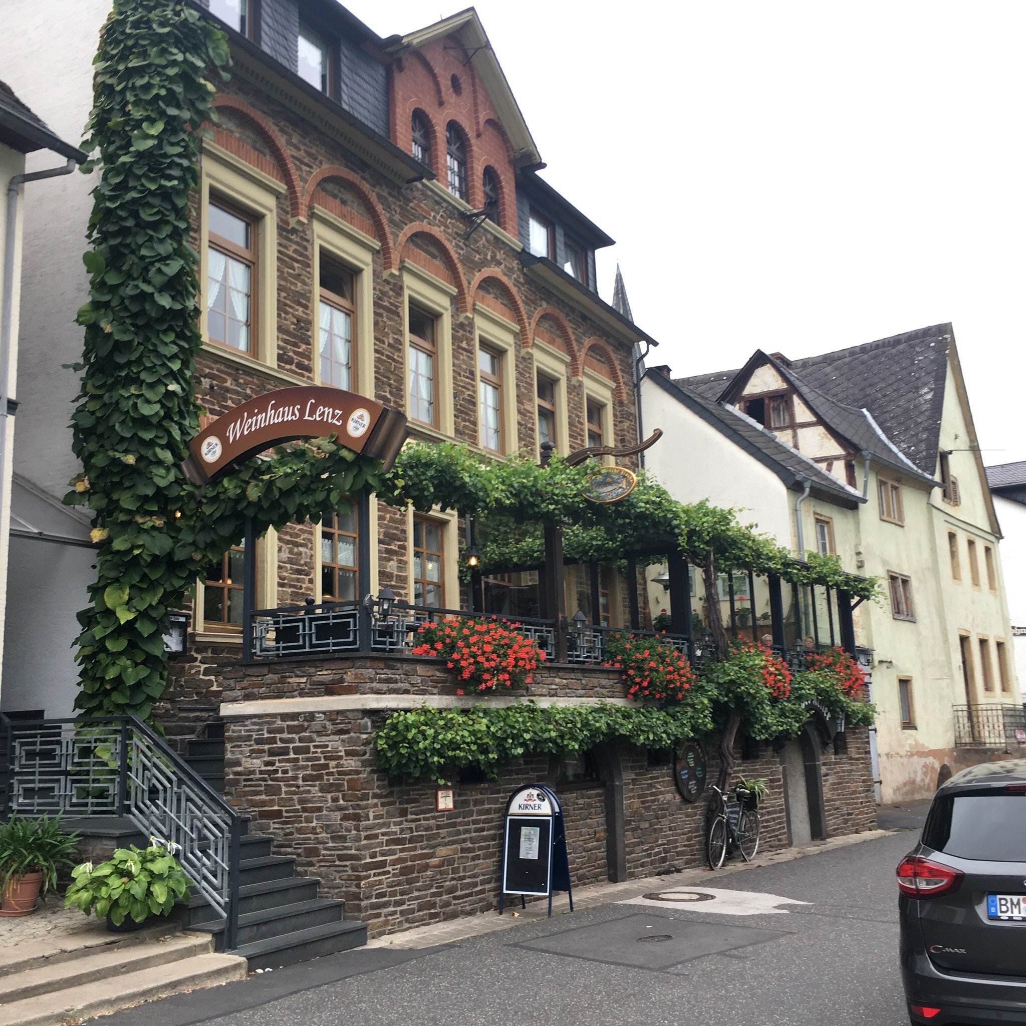 Weinhaus Lenz-官方