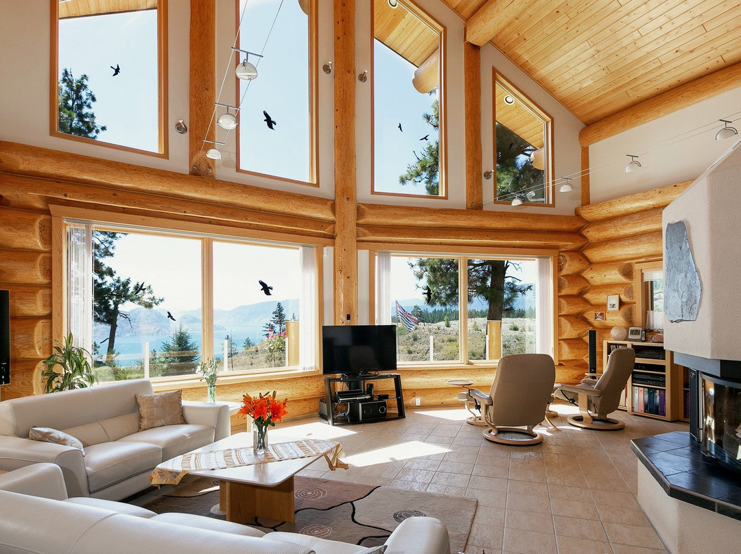 Log Home Bed & Breakfast主图