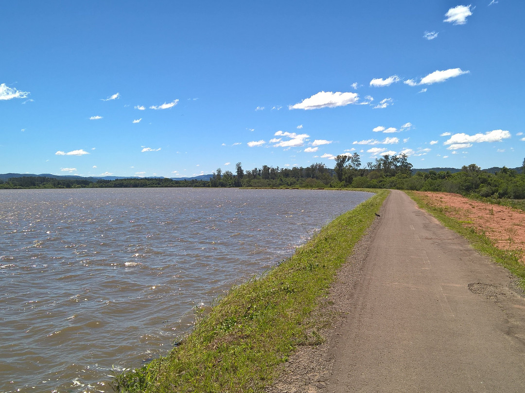 Lago Dourado景点图片