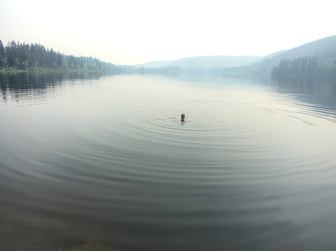 Cariboo Canoe & Kayak Rentals景点图片
