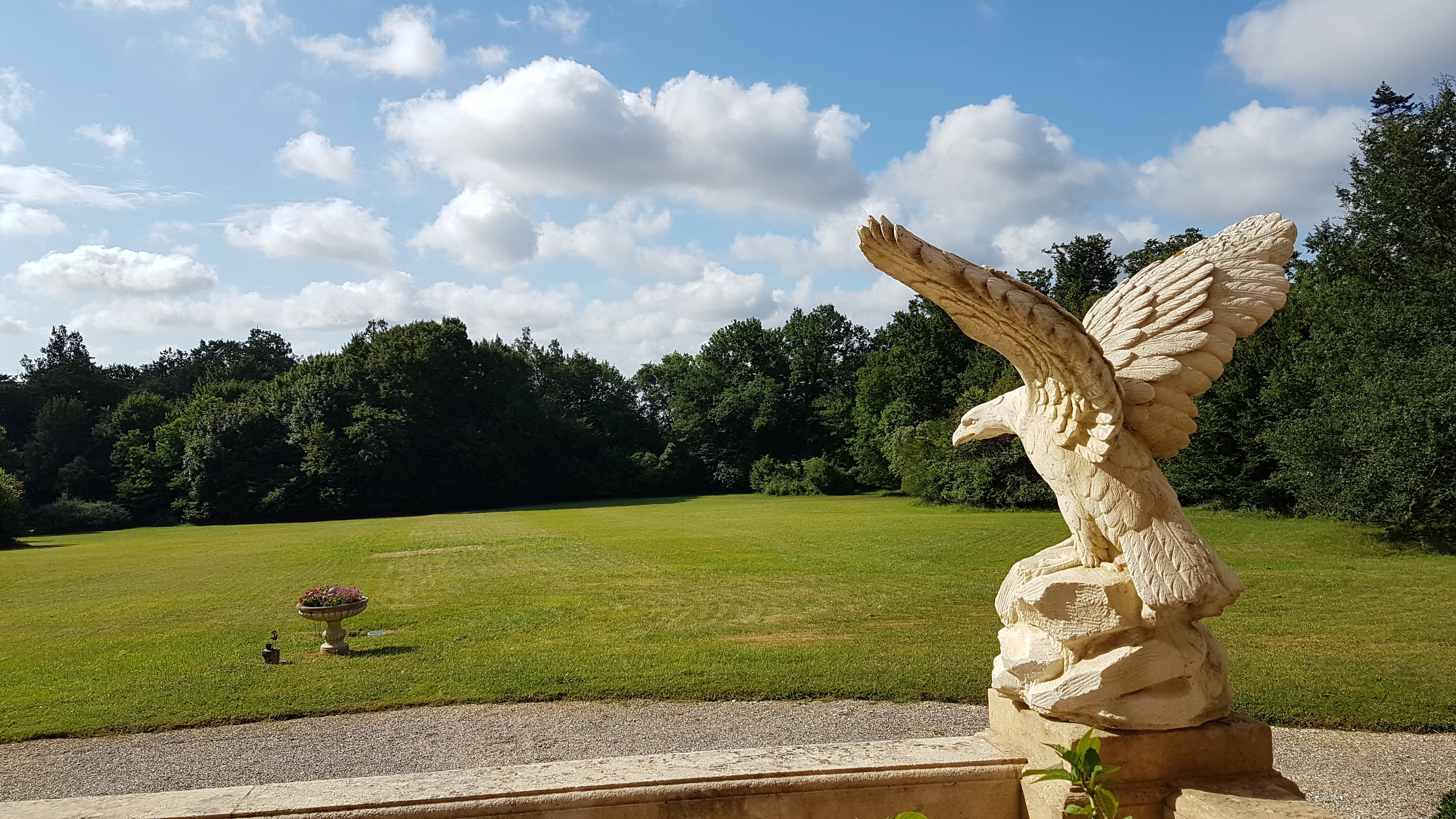 Chateau Le Lout-官方