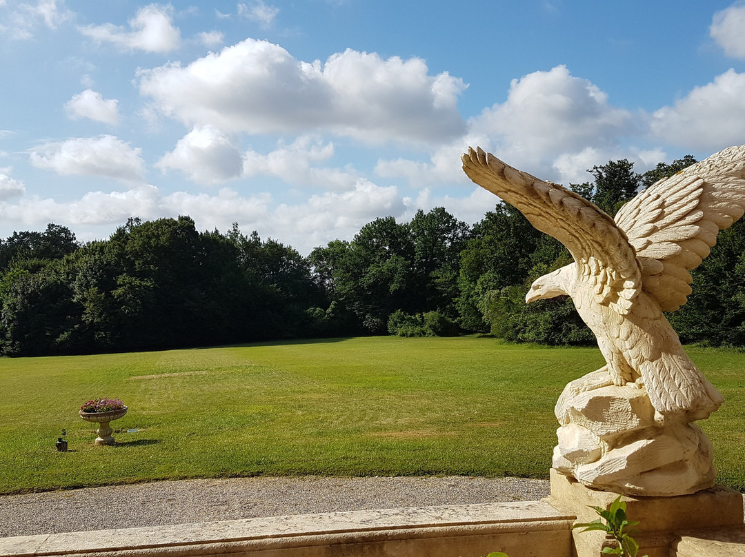 Chateau Le Lout主图