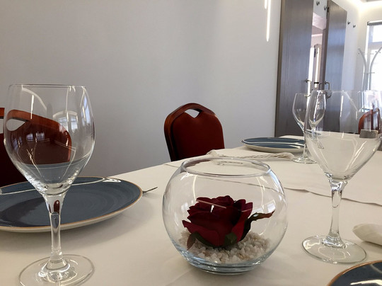 Palacios de la Valduerna餐馆和美食-Hostal-Restaurante Galicia