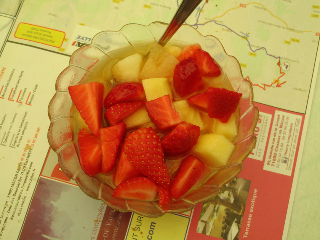 Vesines餐馆和美食-Cafe des Sports