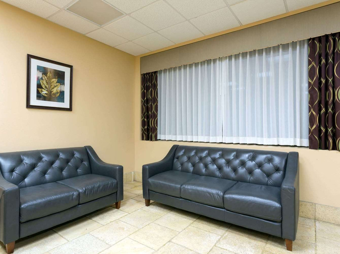 Ramada by Wyndham Lake Placid主图