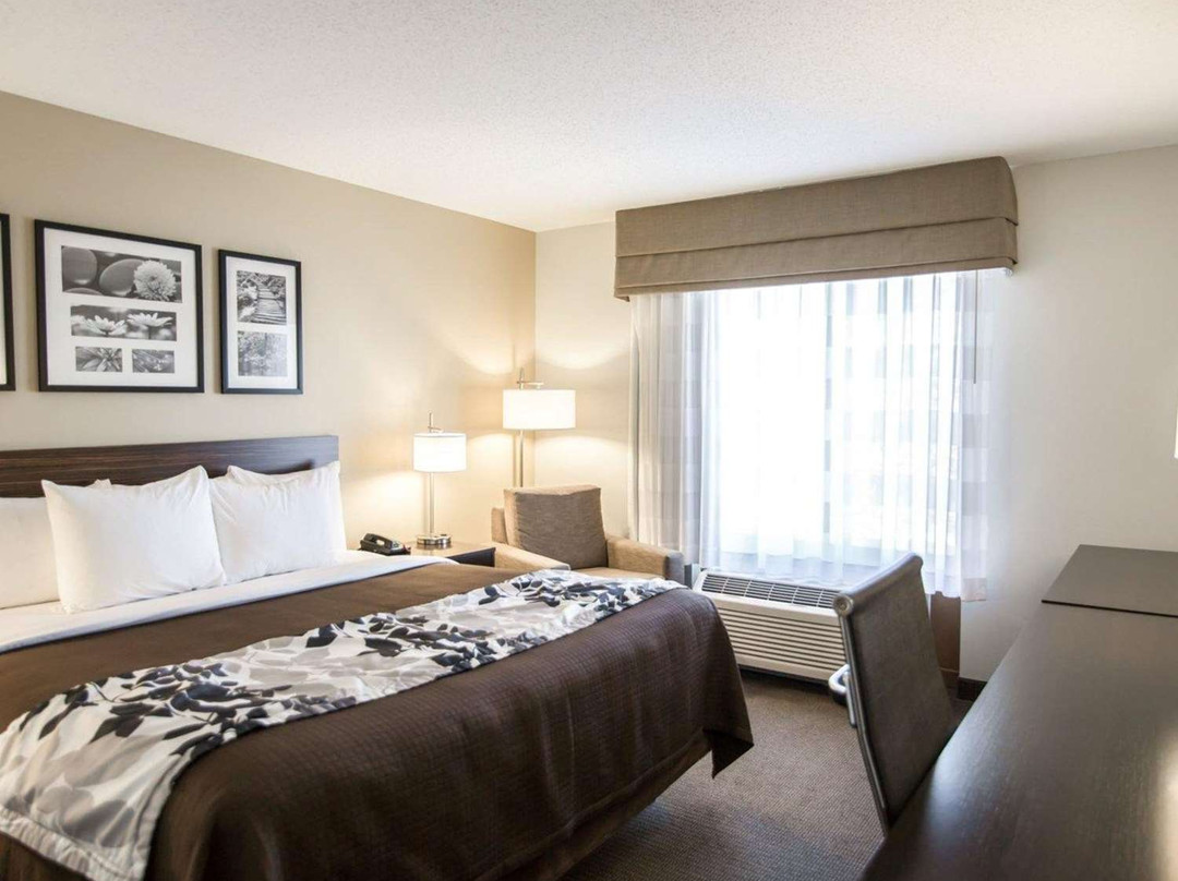 Sleep Inn & Suites主图