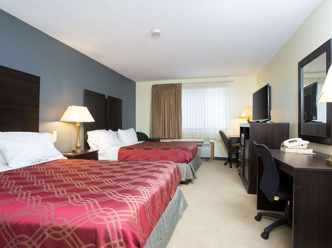 Travelodge by Wyndham Merrill主图